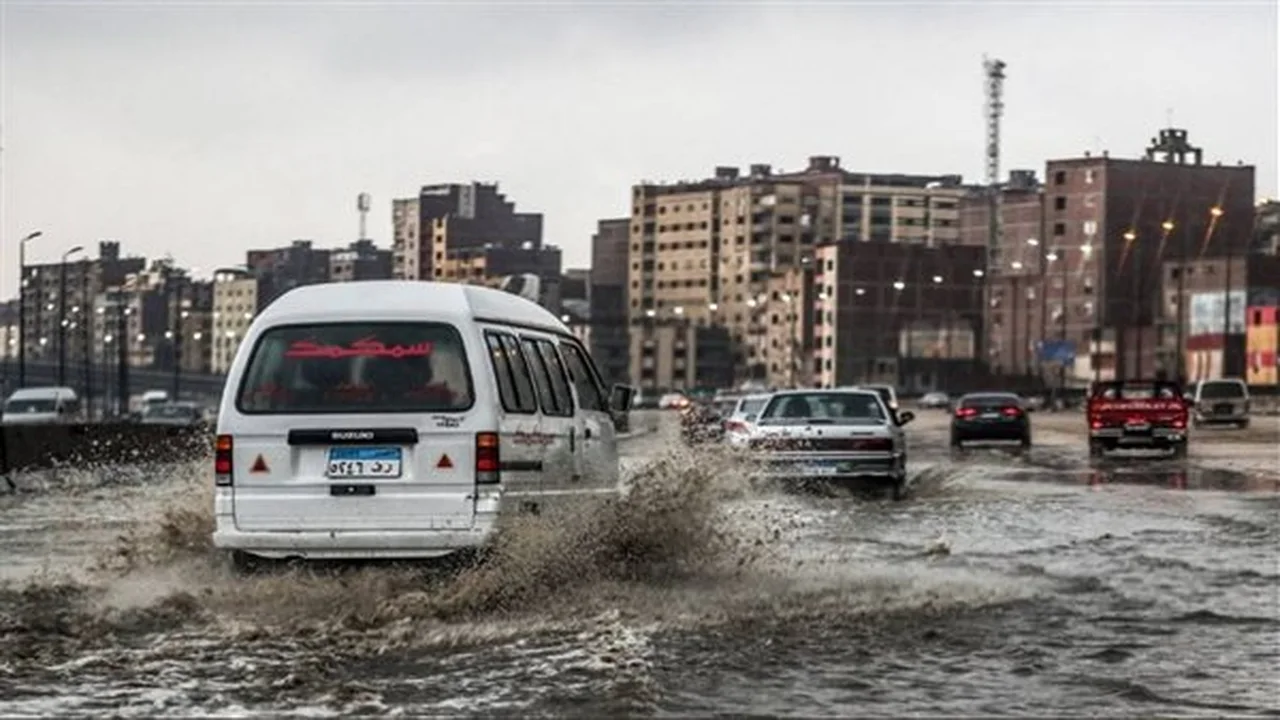 أمطار ورياح تضرب مصر وسط توقعات بانخفاض ملحوظ في درجات الحرارة